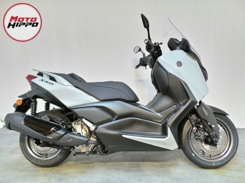 Yamaha XMAX 300 TECH MAX+