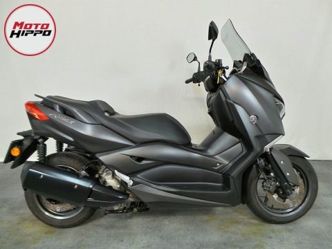 Yamaha XMAX 300