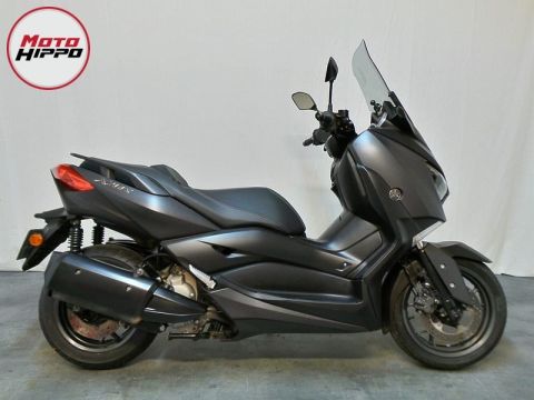 Yamaha XMAX 300