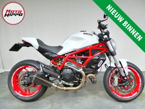Ducati Monster 797
