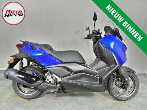 Yamaha X MAX 300