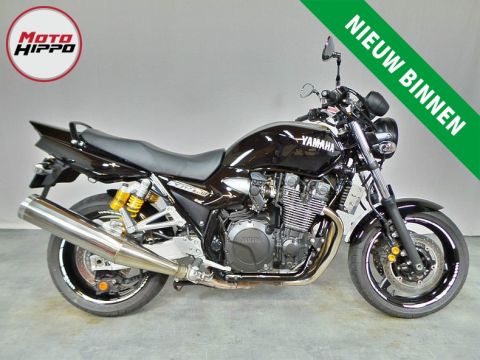 Yamaha XJR 1300