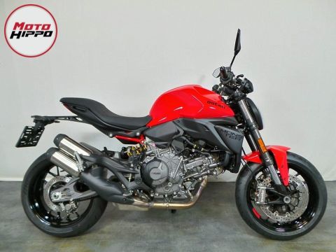 Ducati MONSTER V2