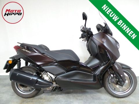 Yamaha XMAX 300 Tech MAX